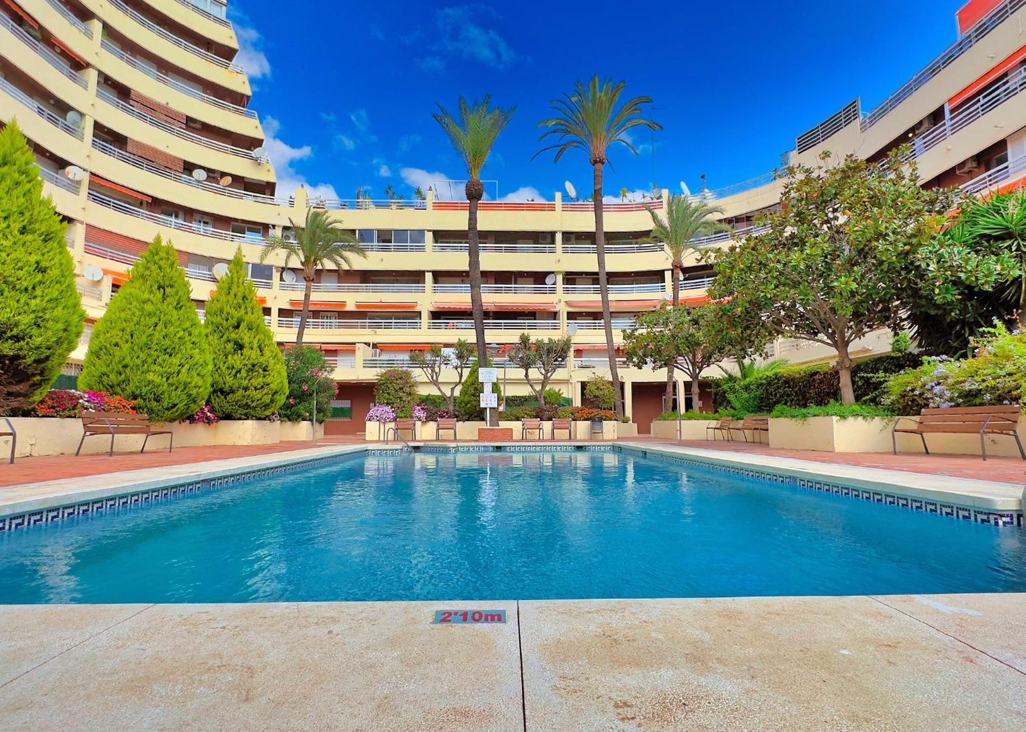 1 Bedroom Apartment Second Line Beach- Parque Marbella Building Экстерьер фото